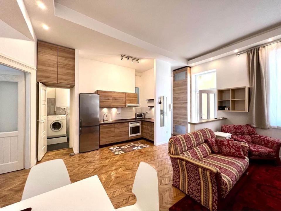 Roland Apartment Downtown - Pope Subway Budapest Exteriör bild